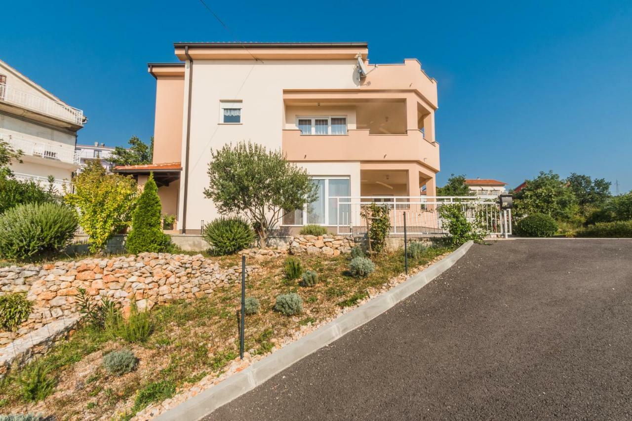 Apartman Klara Crikvenica Exterior foto