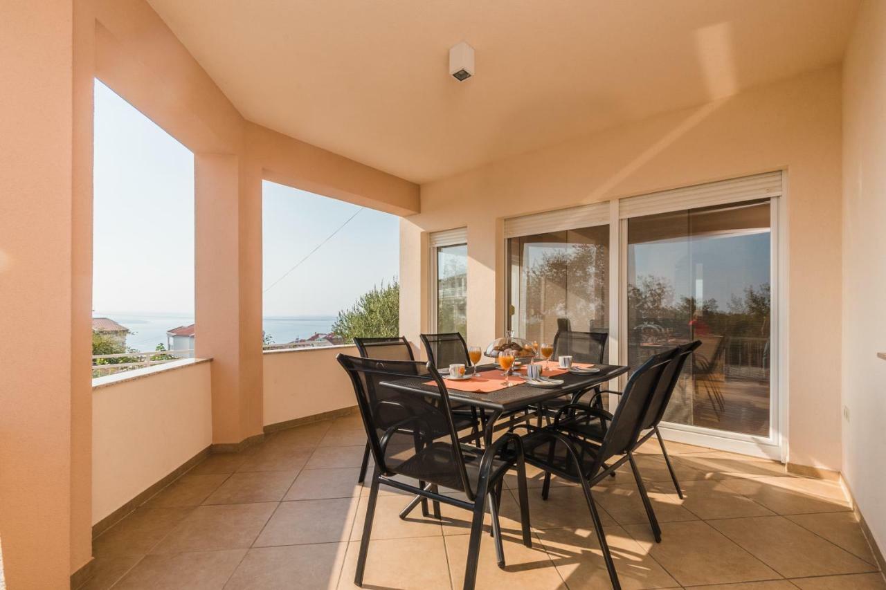 Apartman Klara Crikvenica Exterior foto