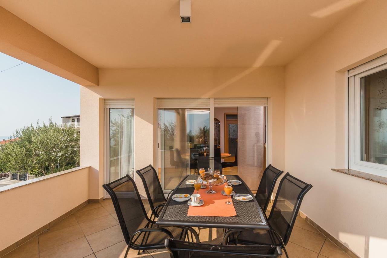 Apartman Klara Crikvenica Exterior foto